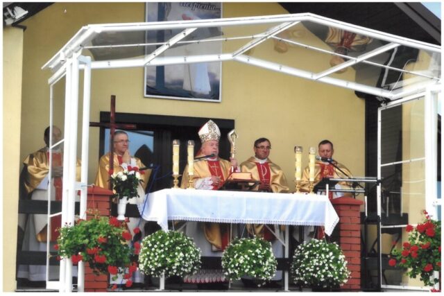 roczncia_poswiecenia_krzyza_2