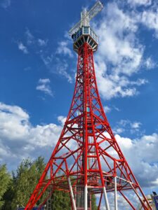 Trwa renowacja krzyża 2026